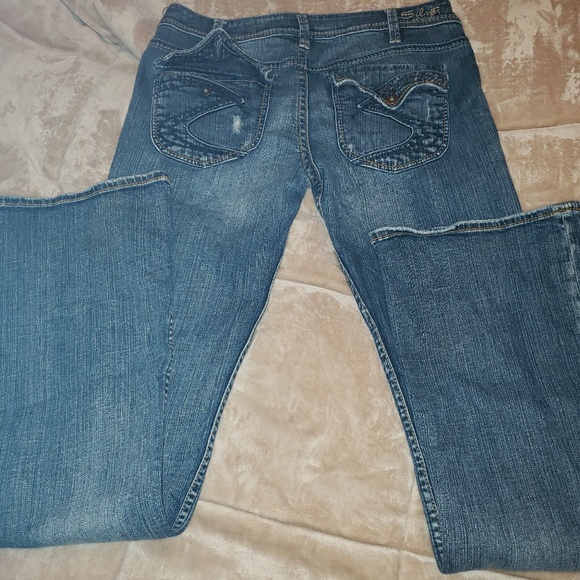 Pioneer by Silver  30x33 - Picture 2 of 8